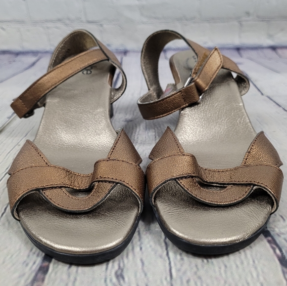 ARCHE | metallic leather open toe strappy heeled sandals - Picture 6 of 12